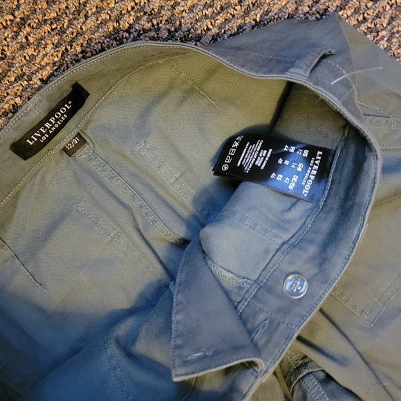 Liverpool Los Angeles Crop Cargo Trouser Jogger With Zip Hem Olive Green Size 12 - Picture 12 of 13